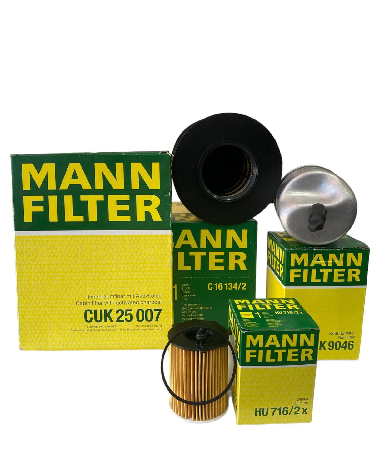 Mann Ford Focus 2011-2014 1.6 TDCI Maintenance Kit - Essential Filters — Maintenance & Service Kits