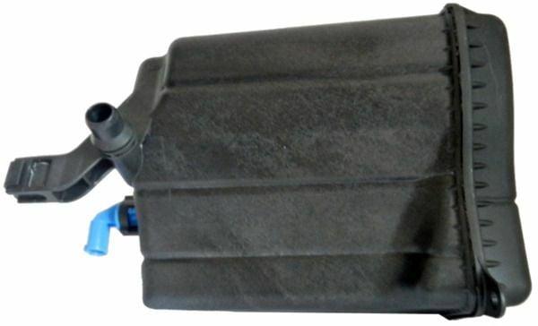 mahle crt3000s expansion tank, expansion tank with sensor for f-series models MAHLE CRT3000S Expansion Tank - Compatible with F-Series Models | 26.5 x 8.5 x 8.2 in MAHLE CRT3000S Expansion Tank with Sensor mahle, expansion-tank, car-accessories, cooling-system, automotive-parts, f-series, mechanics, car-owners, sns, ai-generated