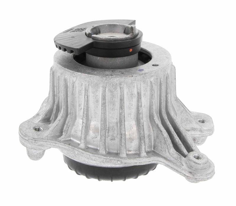CORTECO Motor Mount 205 Diesel 651M Right - Hydraulic Compatibility — Mounts