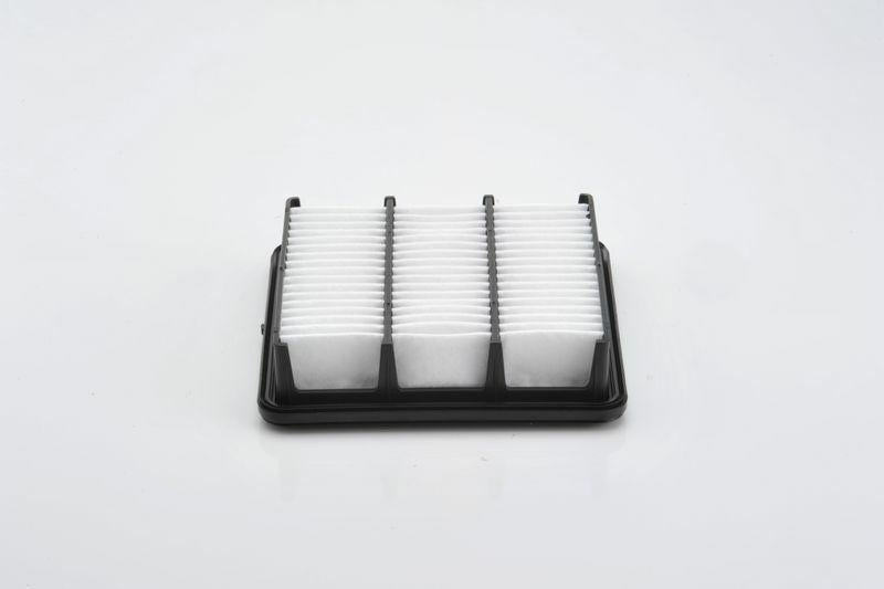 BOSCH F026400063 - Air Filter for Hyundai Elantra IV Sedan, i30 & Cee D — Air & Cabin Filters