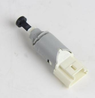 OSSCA 20351 Brake Pedal Switch Renault Megane 2 1.4-1.6 16V-1.5-1.9 dCi 02 > Kangoo 08 > 4 Connector-Whit — Switches & Relays