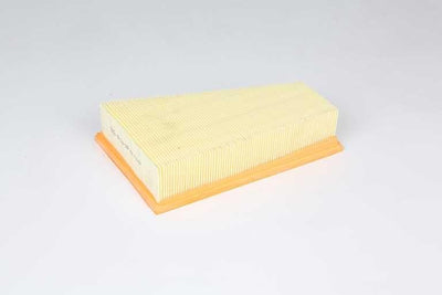 Bsg 60-135-028 Air Filter W117-176-246-156 M270 12 — Air & Cabin Filters