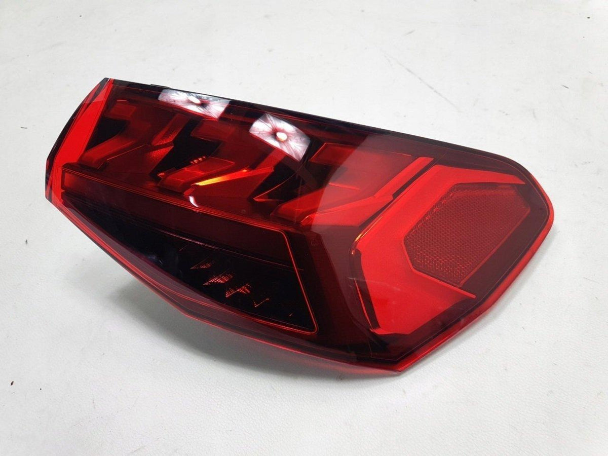 VAG Audi A3 Sportback Right Tail Light - Original Replacement Part for 2021 and Newer Models — Tail, Signal & Reflectors