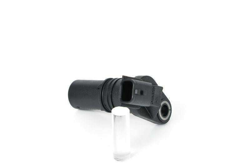 BOSCH Crankshaft Speed Sensor - Precision Engine Monitoring for Renault Clio IV — Vehicle Sensors & Switches