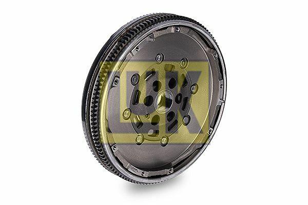 luk-volan-04t-porter-1.9tdi, luk-415025010-volan-installation LUK Volan 04-T for Porter, T5, Caddy, Golf - 1.9Tdi | Performance Upgrade LUK Volan 04-T | 1.9Tdi Upgrade luk, volan, porter, t5, caddy, golf, 1.9tdi, auto-repair, car-enthusiasts, ai-generated