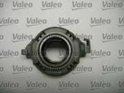 valeo clutch kit 4p installed, valeo clutch kit technical specifications, vaelo clutch set compatibility with citroen peugeot VALEO Clutch Kit 4P | Compatible with Citroen P406, P807, Expert & More | 17.8 kg VALEO Clutch Kit 4P - Compatible with Citroen & Peugeot Models valeoclushtkit, clutchset, vehicleparts, mechanics, carowners, clutchreplacement, automotive, citroen, peugeot, ai-generated